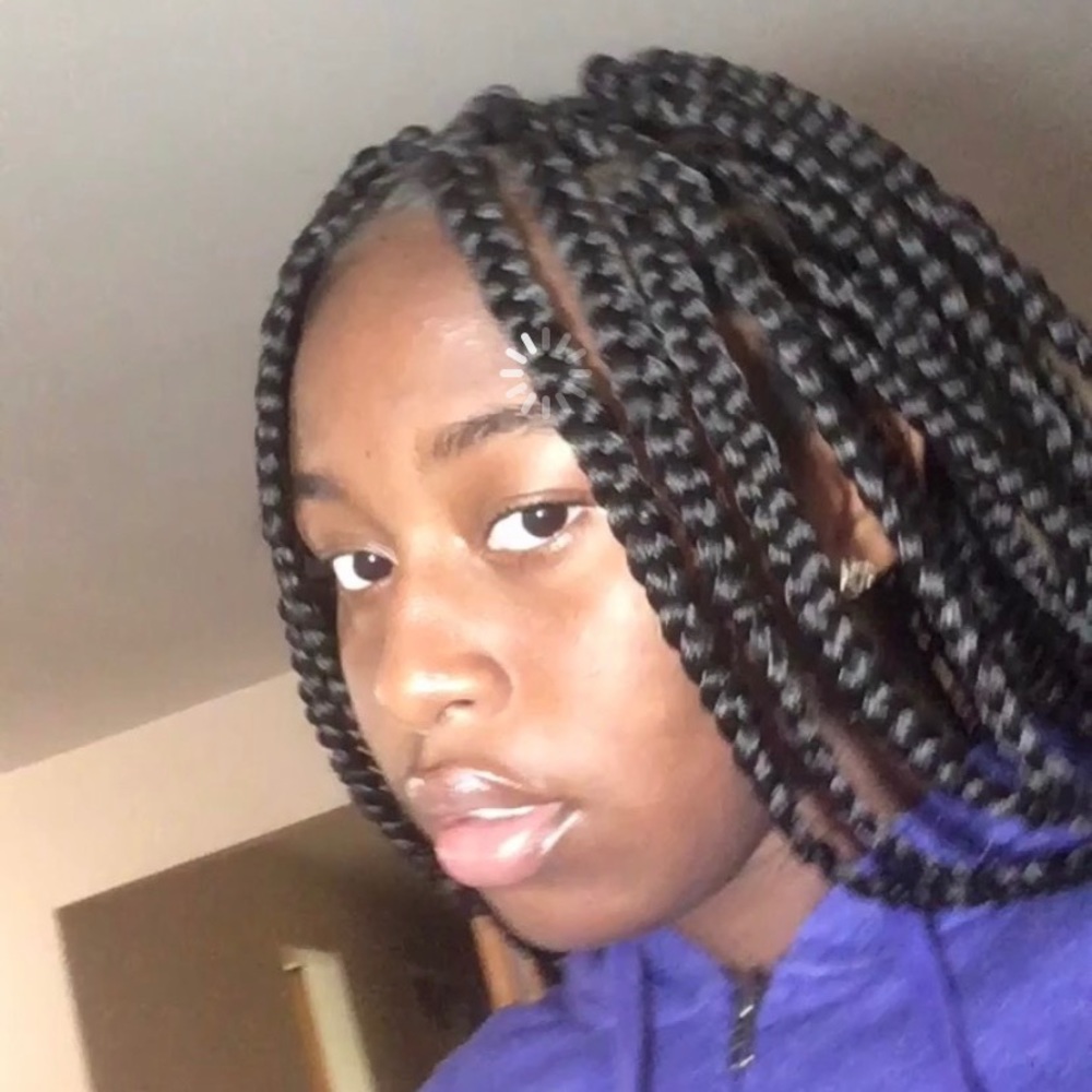 Meet your Posher, Chrissy